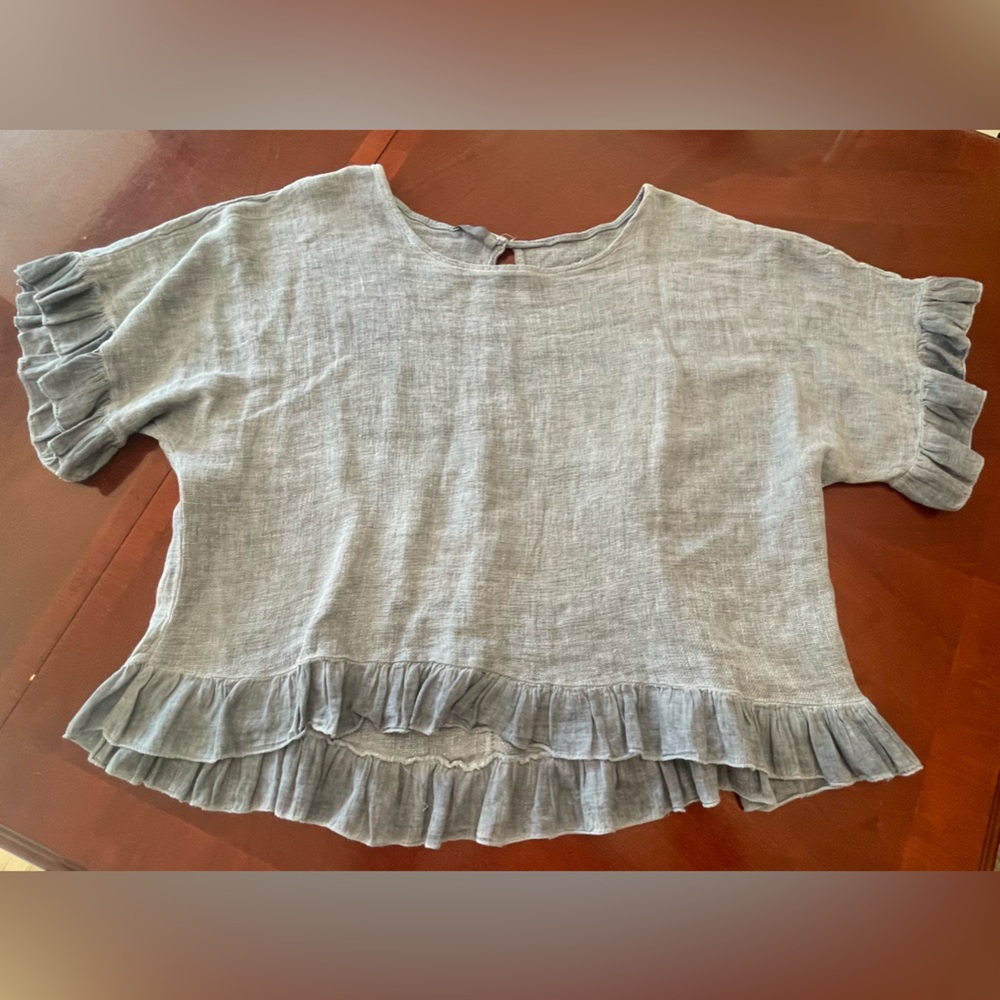Women's Short Sleeve Ruffle Hem Top - Blue Gray